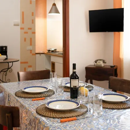 דירה Marziale Luxury סורנטו